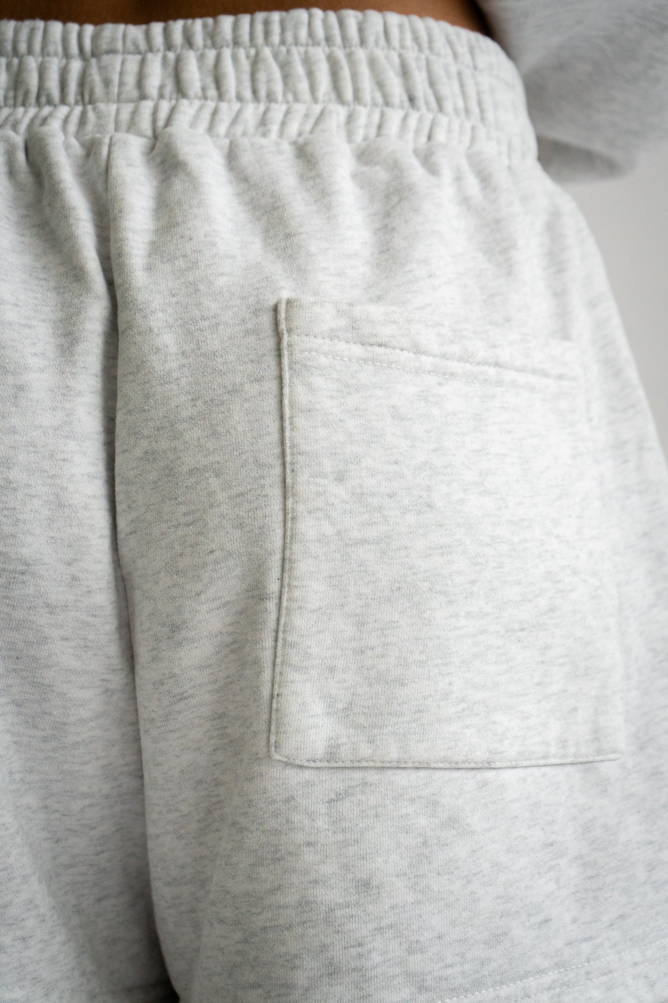 Run Club Shorts - Heather Grey